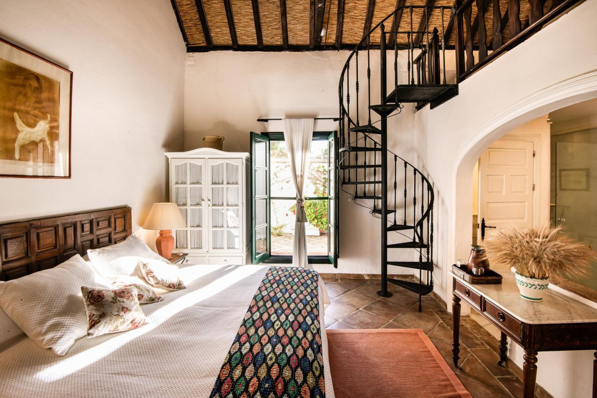Hacienda De San Rafael Hotell Las Cabezas de San Juan Eksteriør bilde